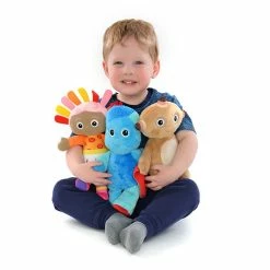 In The Night Garden Snuggly Singing Igglepiggle -Plush & Soft Toys Sales JA000070 3
